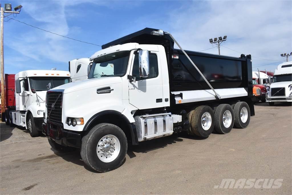 Volvo VHD84B300 Savivarčių priekabų vilkikai