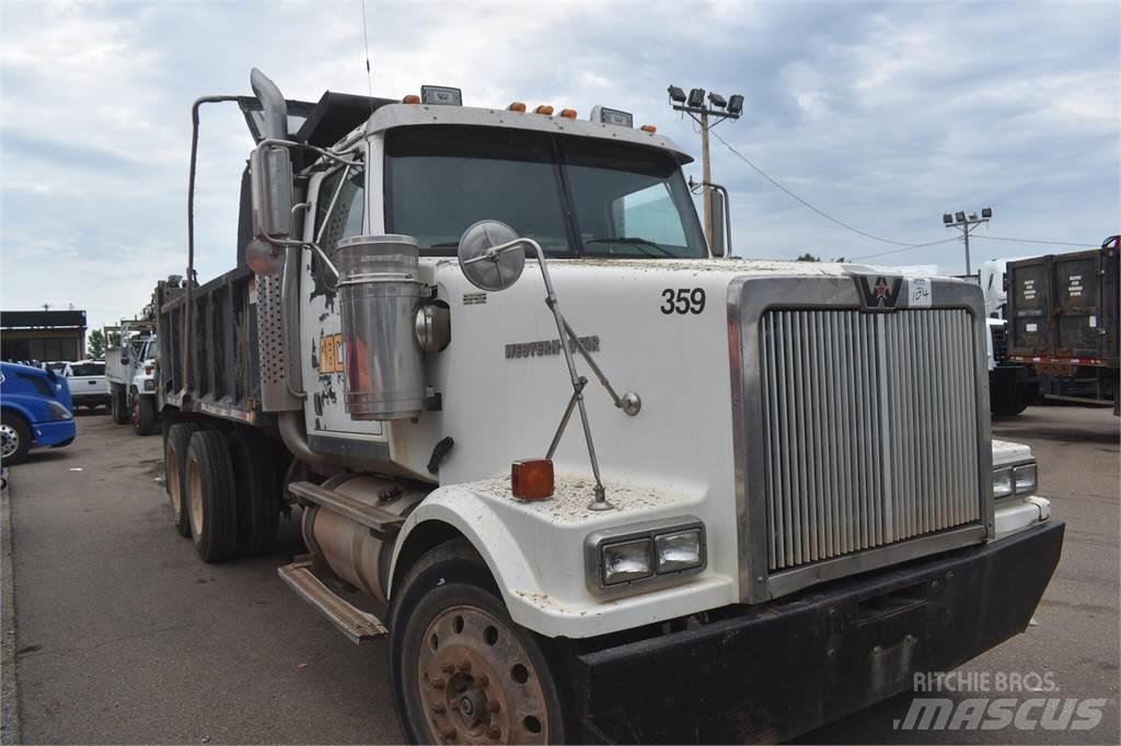 Western Star 4900 Savivarčių priekabų vilkikai