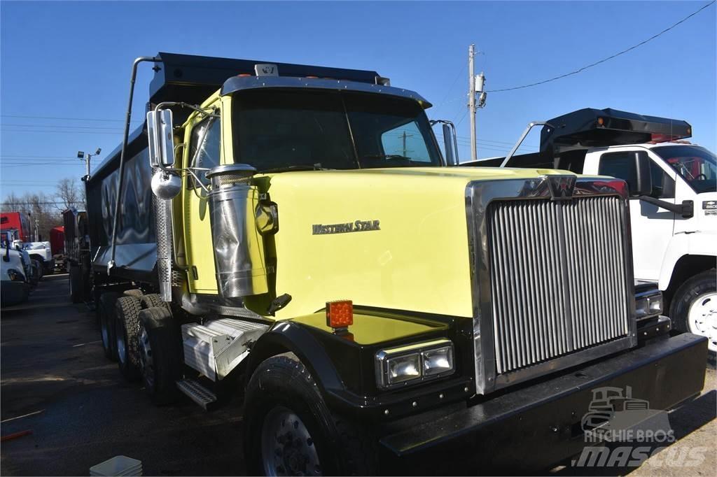 Western Star 4900 Savivarčių priekabų vilkikai