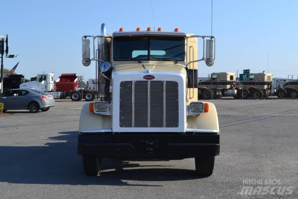 Peterbilt 367 Naudoti vilkikai
