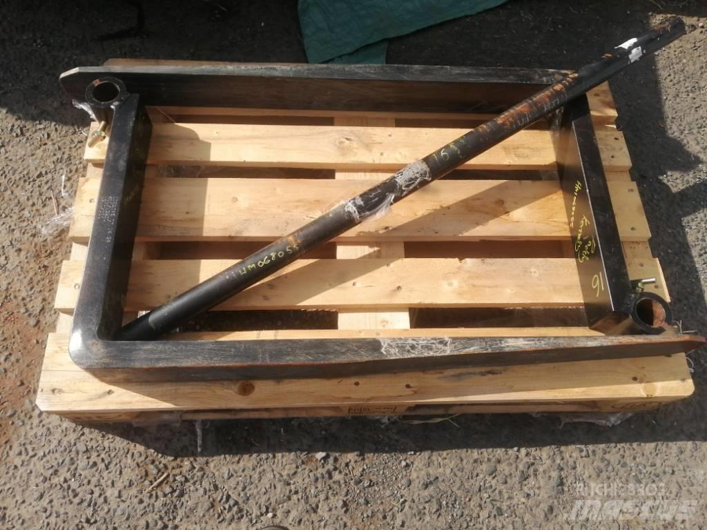 JCB FORKS & BAR Kiti krovimo ir kasimo mechanizmai ir jų priedai