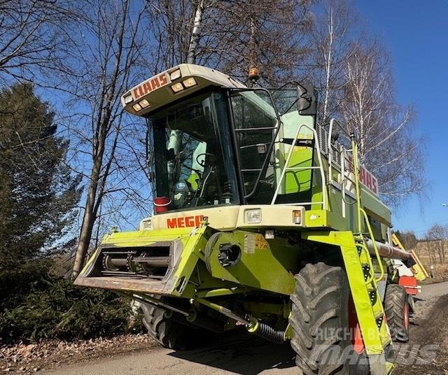 CLAAS Mega 208 Derliaus nuėmimo kombainai