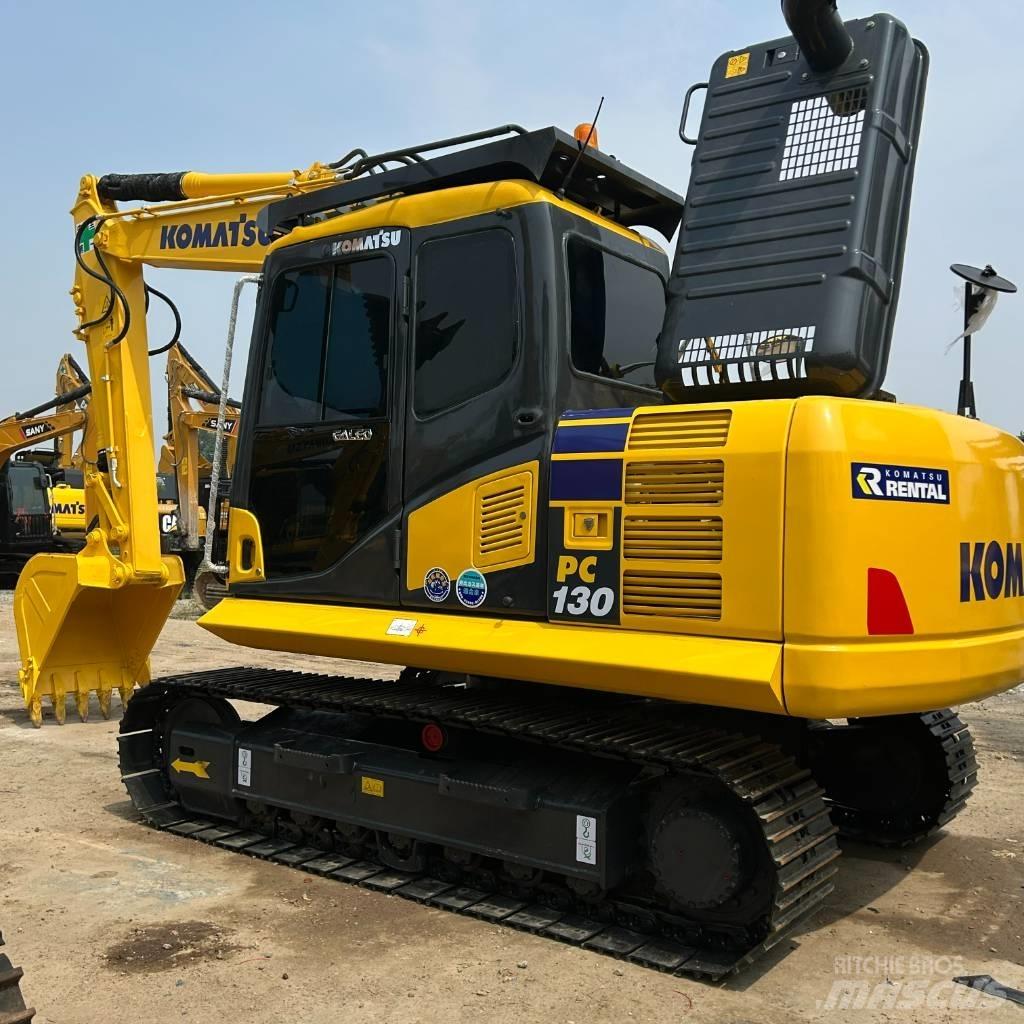 Komatsu 130 Vikšriniai ekskavatoriai