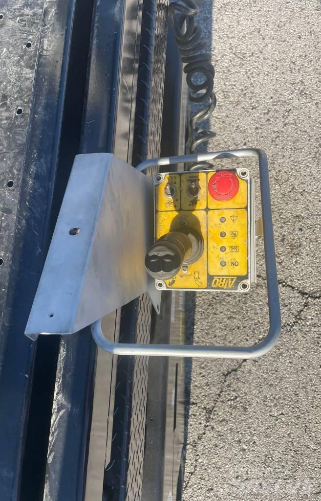 Airo XS8E Žirkliniai keltuvai