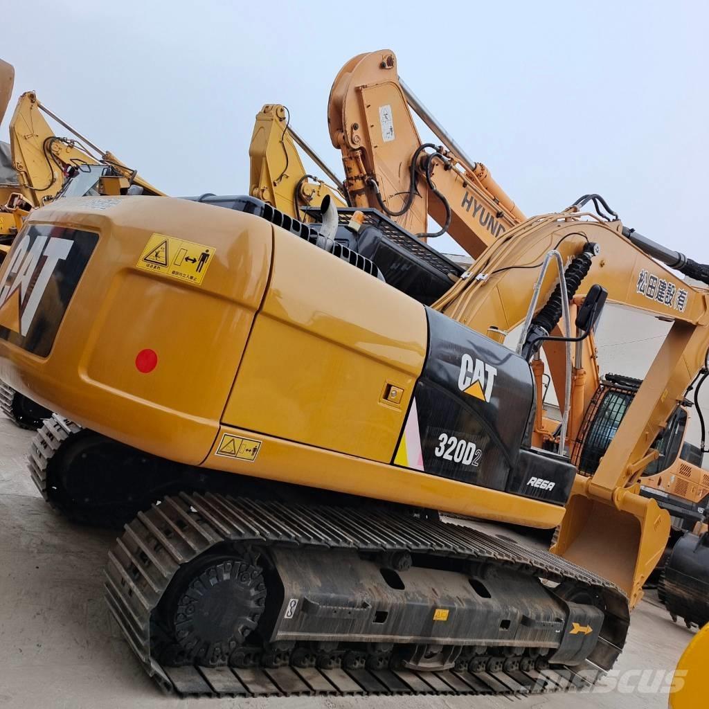 CAT 320 D 2 L Vikšriniai ekskavatoriai