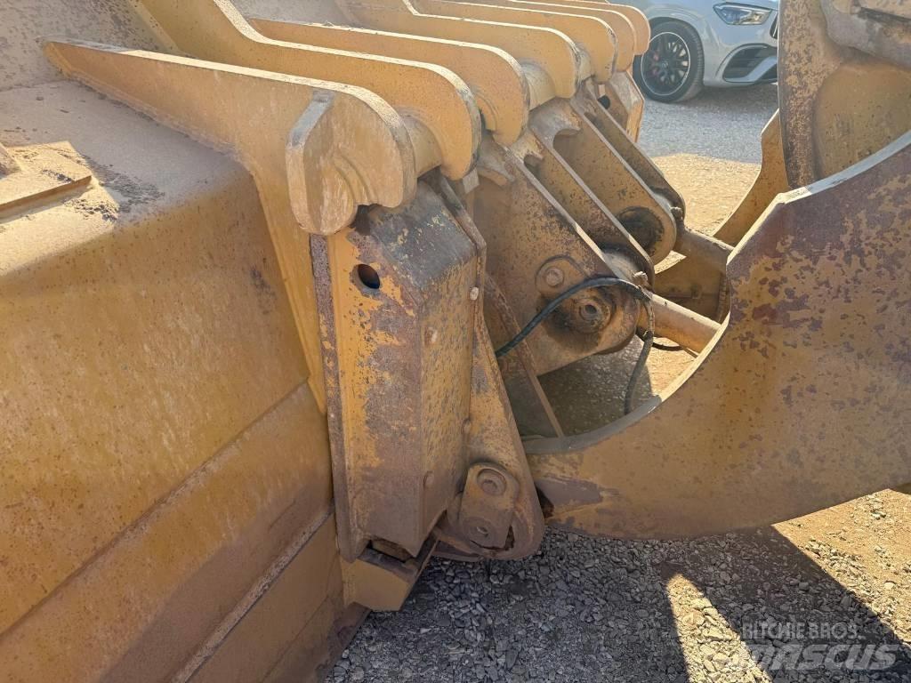 CAT 980 K Naudoti ratiniai krautuvai