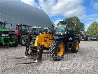 JCB 535-95 Teleskopiniai krautuvai žemės ūkiui