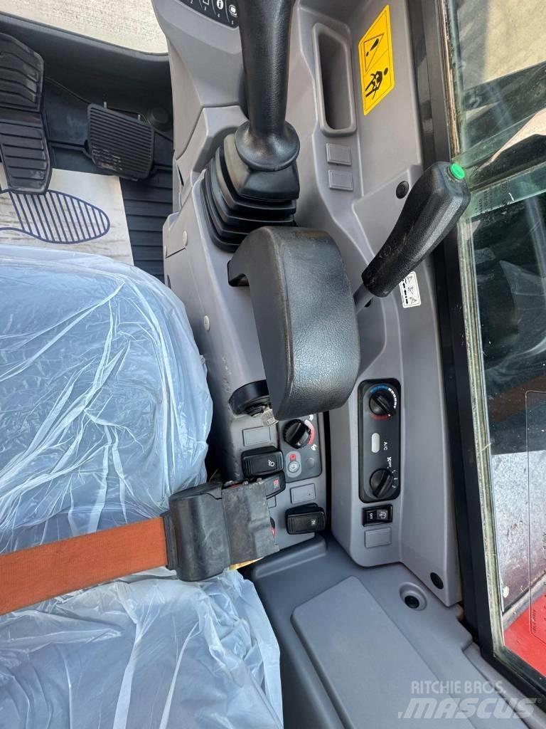 Kubota KX 080-4 Vidutinės galios ekskavatoriai 7-12 t