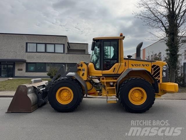 Volvo L 60 F Naudoti ratiniai krautuvai