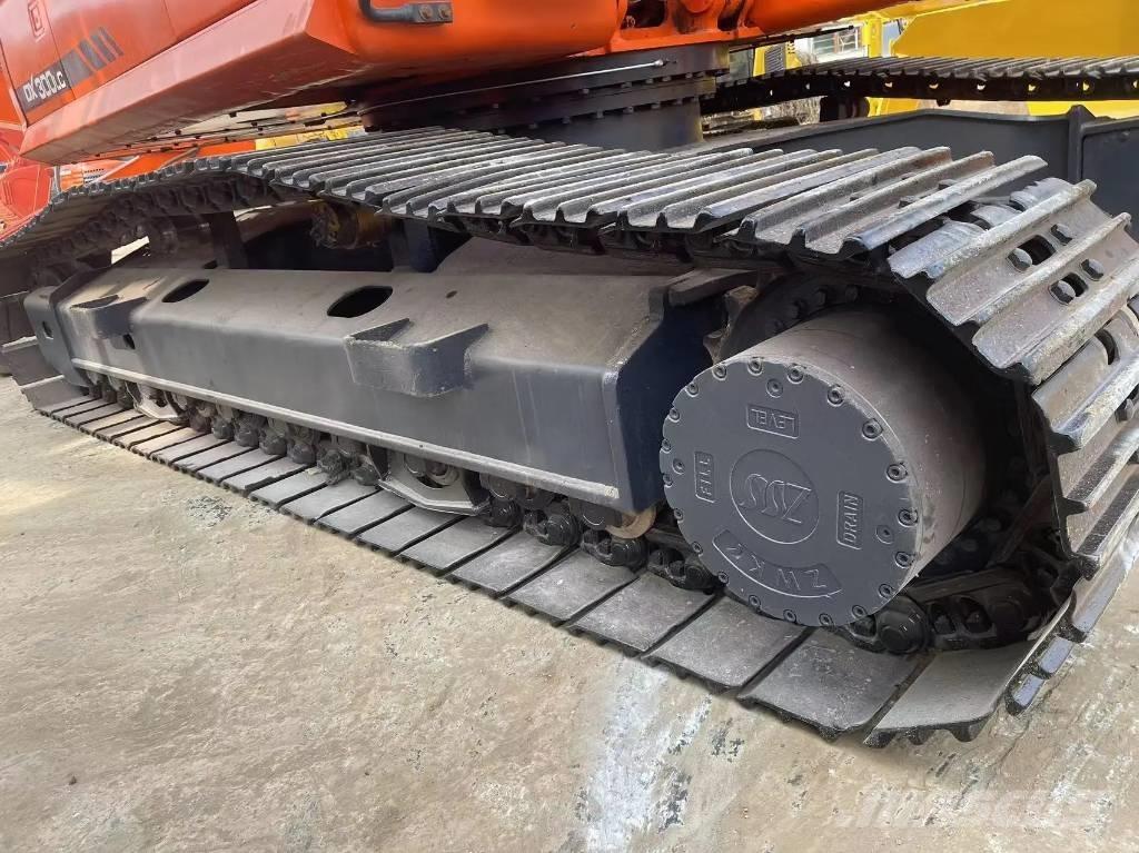 Doosan DX300LC Vikšriniai ekskavatoriai