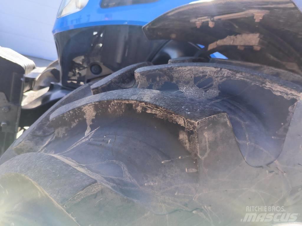New Holland T 7.260 Traktoriai