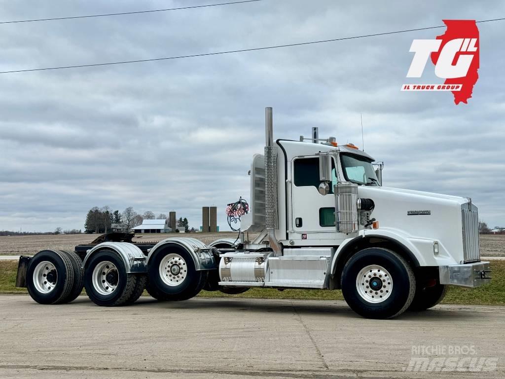 Kenworth T800 Naudoti vilkikai
