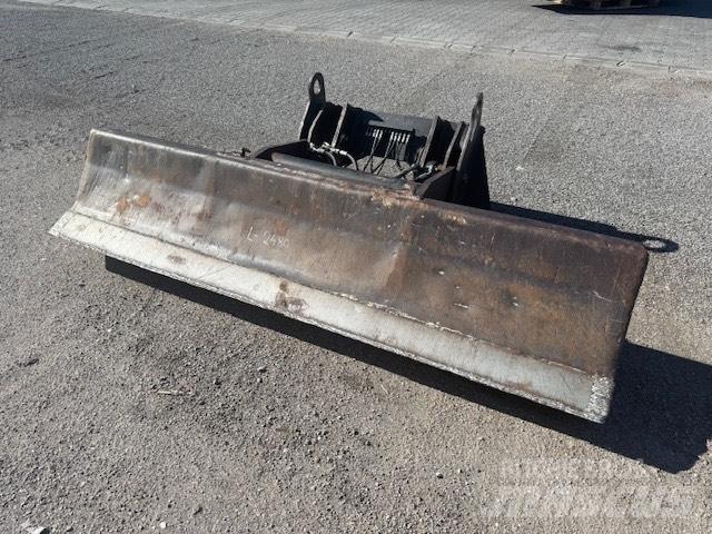 CAT M 315 LEMIESZ Kiti naudoti statybos komponentai