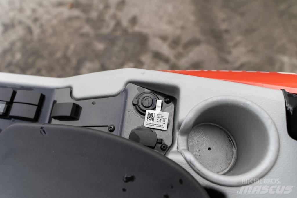 Manitou MLA 3-25H Mini krautuvai