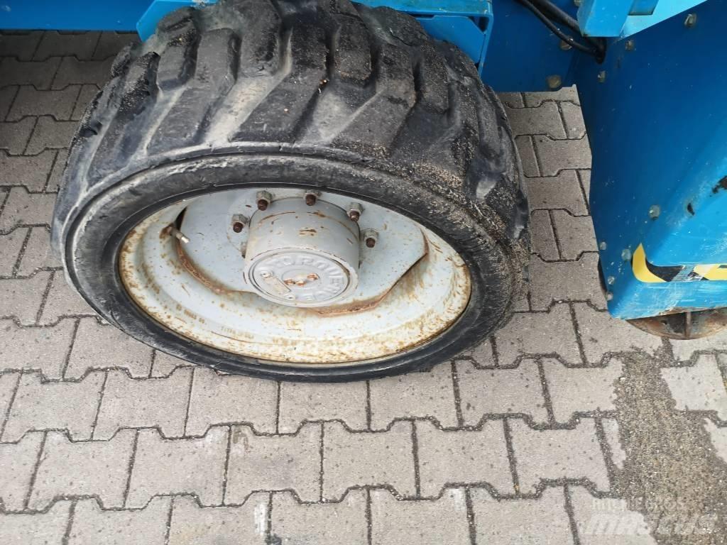Genie GS 4390 Žirkliniai keltuvai