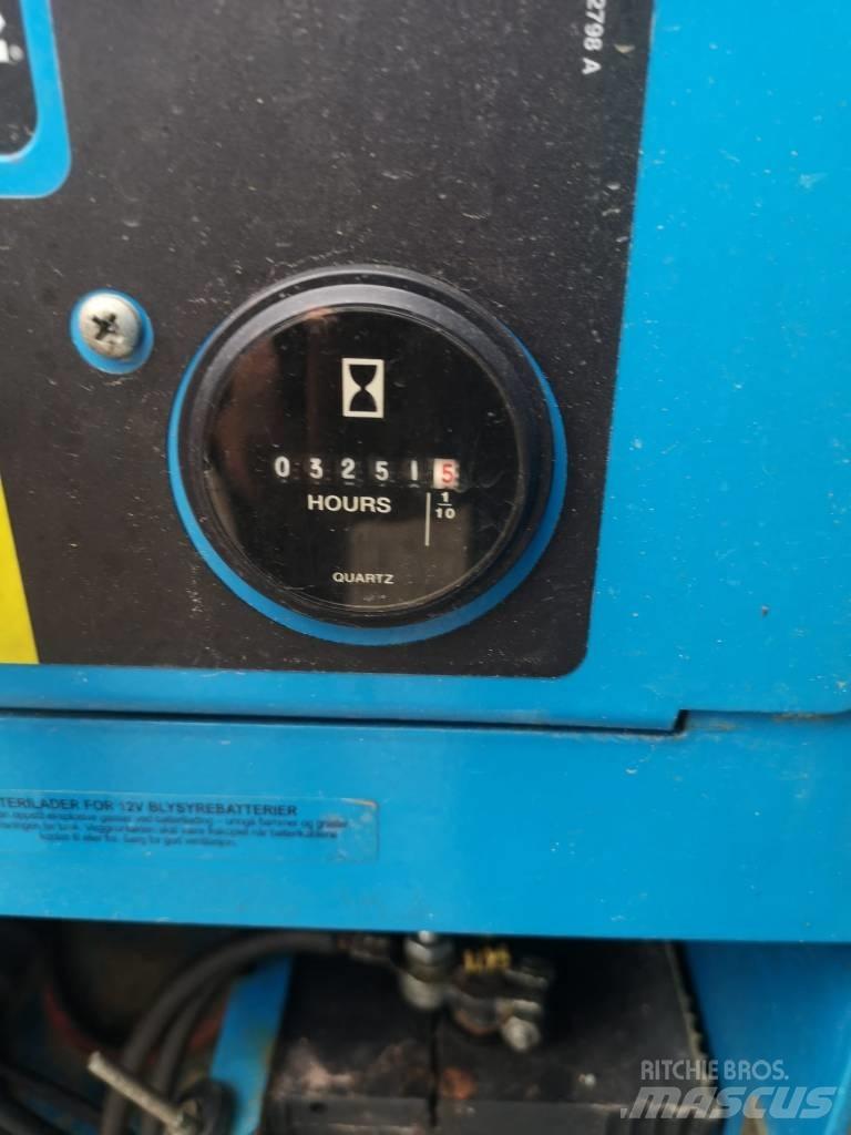 Genie GS 4390 Žirkliniai keltuvai