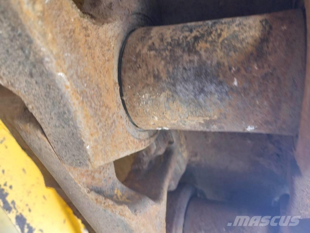 Komatsu D61PX-24EO Vikšriniai buldozeriai