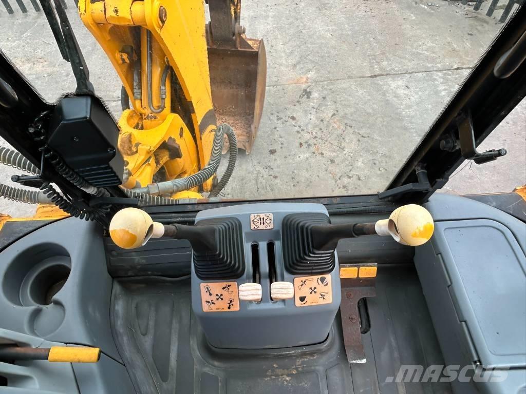 JCB 3 CX Ekskavatoriniai krautuvai