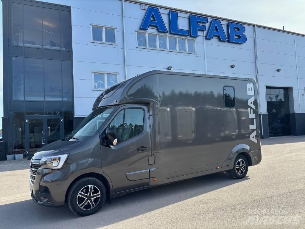 Renault Master Gyvulių pervežimo technika