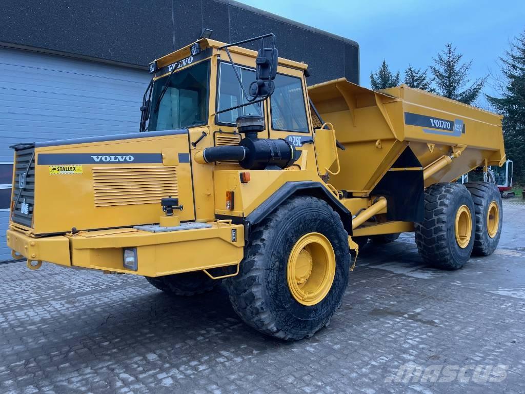 Volvo A25C Karjeriniai savivarčiai