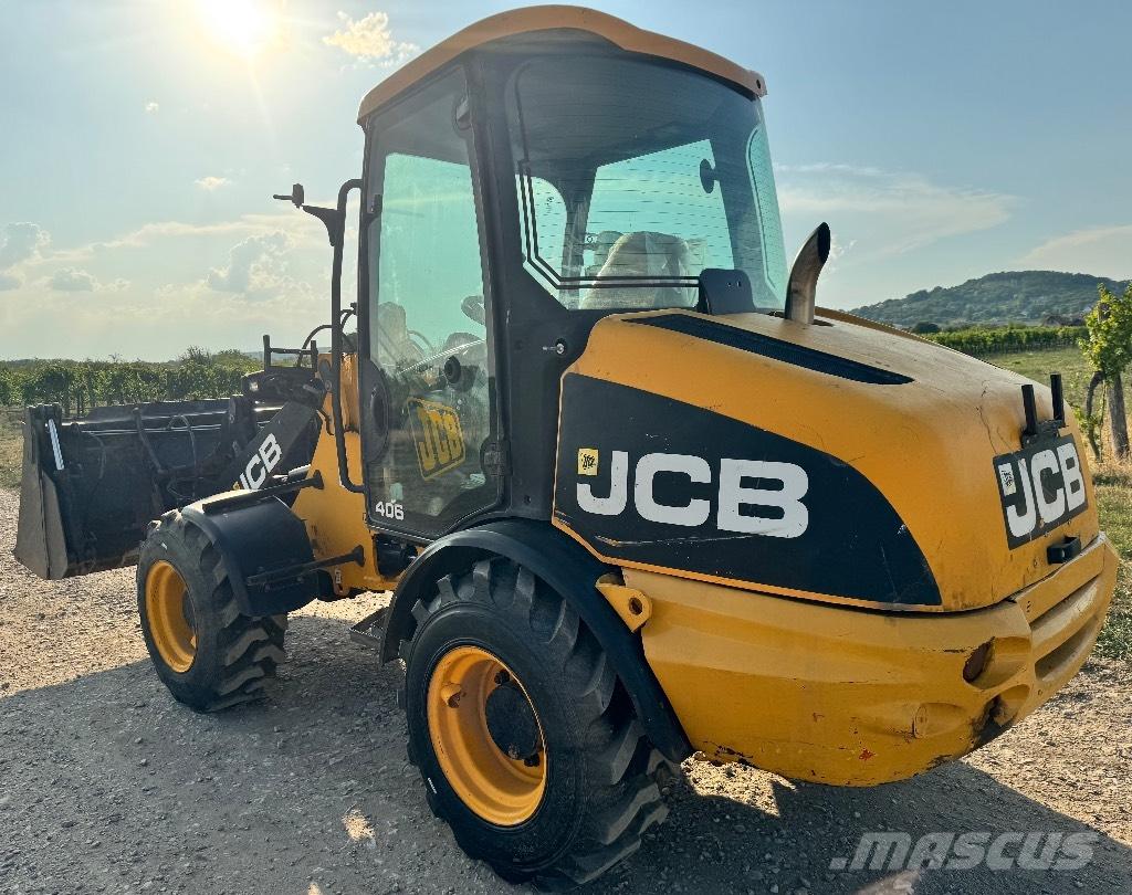 JCB 406 Naudoti ratiniai krautuvai