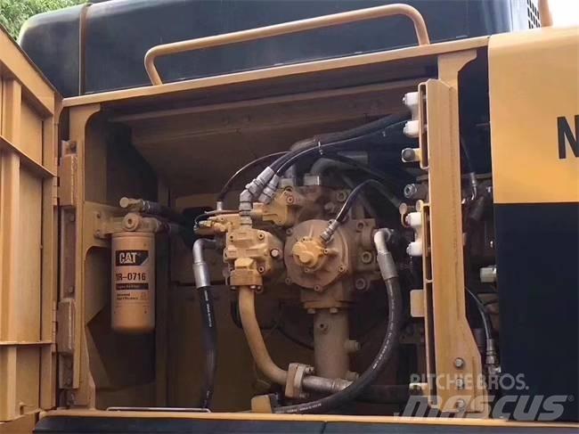 CAT 345 D L Vikšriniai ekskavatoriai