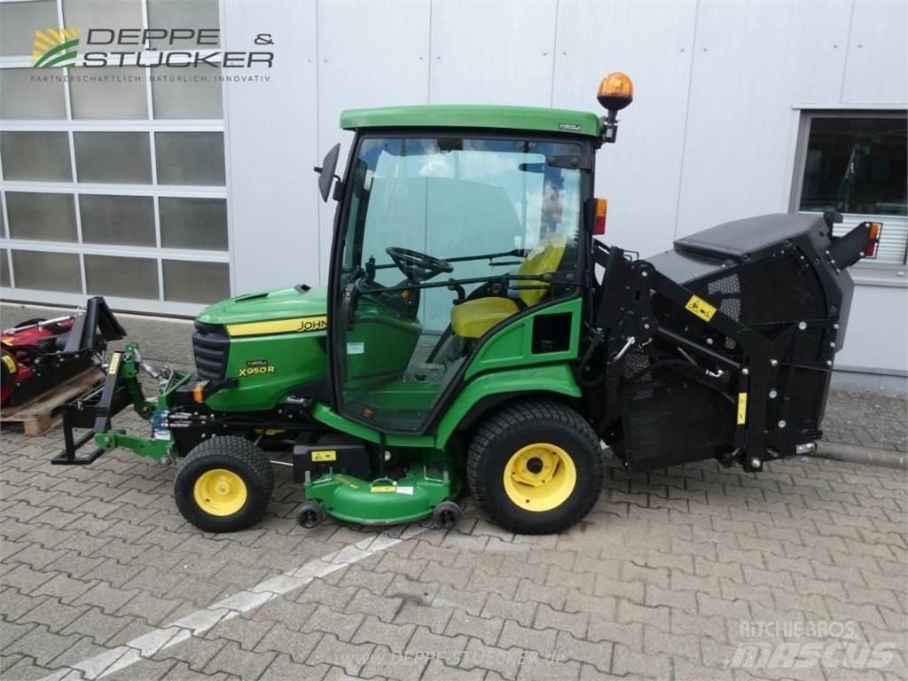 John Deere X950R Naudoti kompaktiški traktoriai