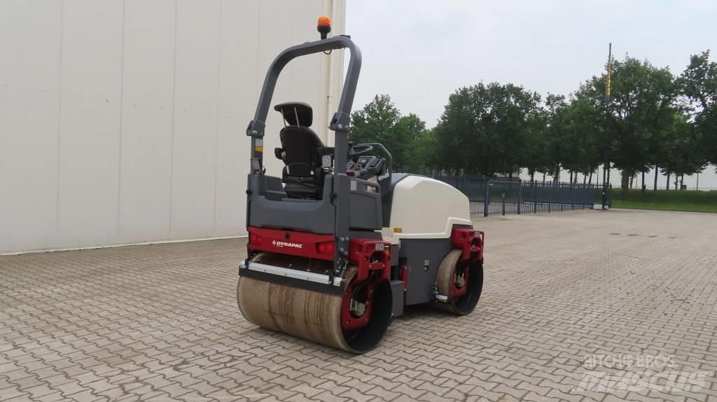 Dynapac CC1200 VI Porinių būgnų volai