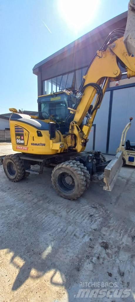 Komatsu PW98 MR-11 Ratiniai ekskavatoriai