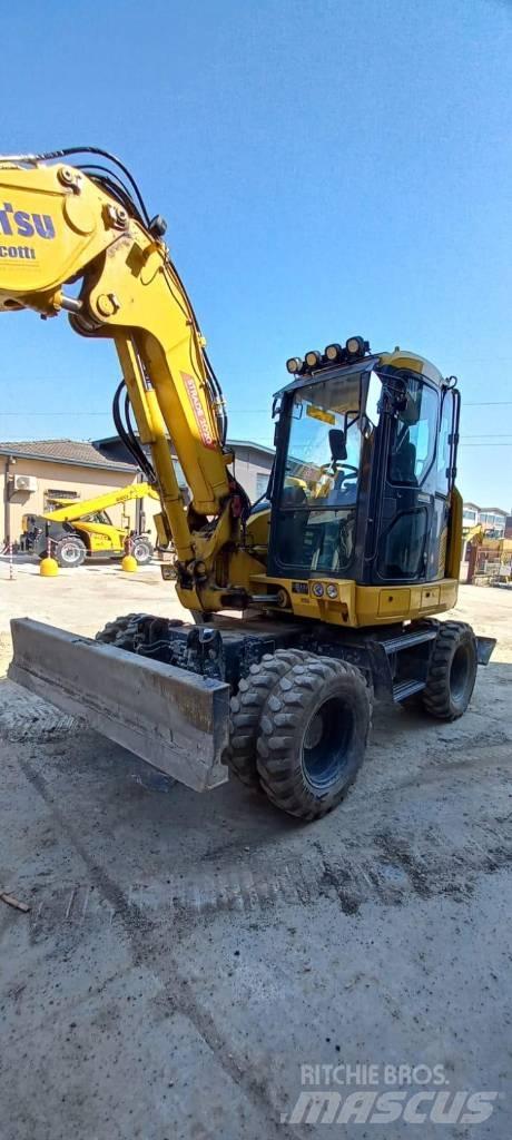 Komatsu PW98 MR-11 Ratiniai ekskavatoriai
