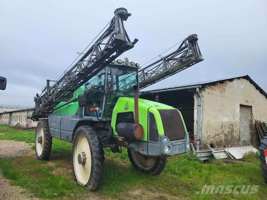 Tecnoma Laser 4240 Savaeigiai purkštuvai