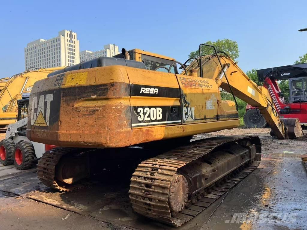 CAT 320BL Vikšriniai ekskavatoriai