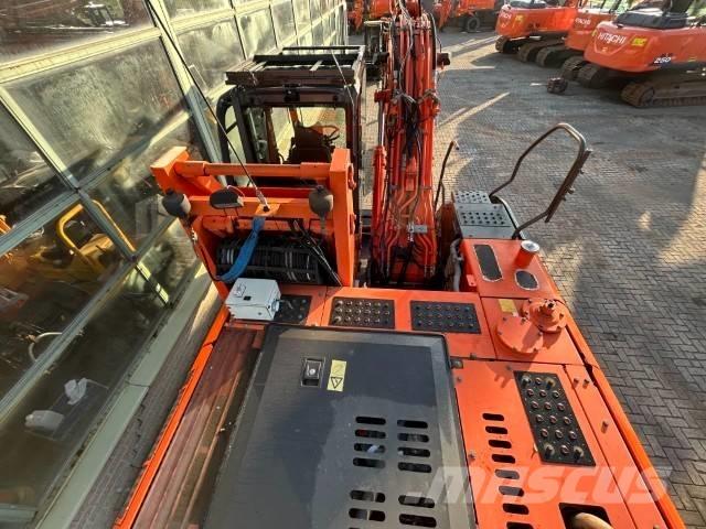 Hitachi ZX 170 W-3 Ratiniai ekskavatoriai