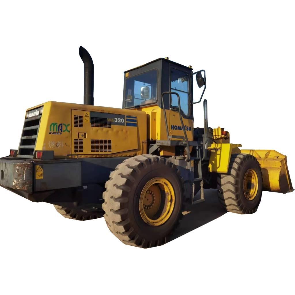 Komatsu WA 320-3 Naudoti ratiniai krautuvai