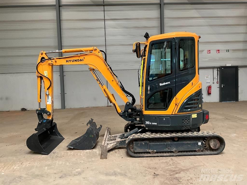 Hyundai 30 Z-9 AK Mini ekskavatoriai < 7 t