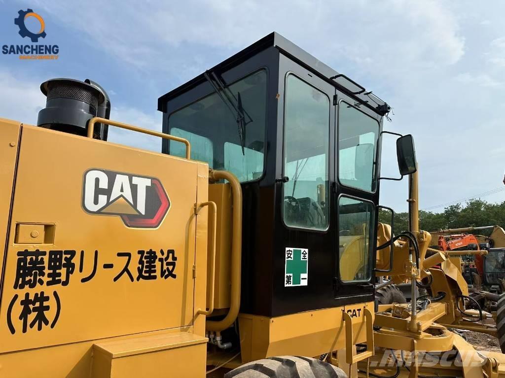 CAT 140 K Greideriai