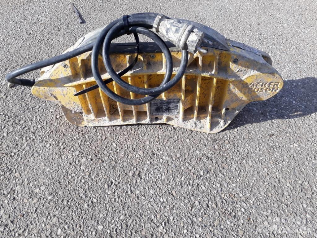 Wacker Neuson FUH20 Betono akmens klojimo technika