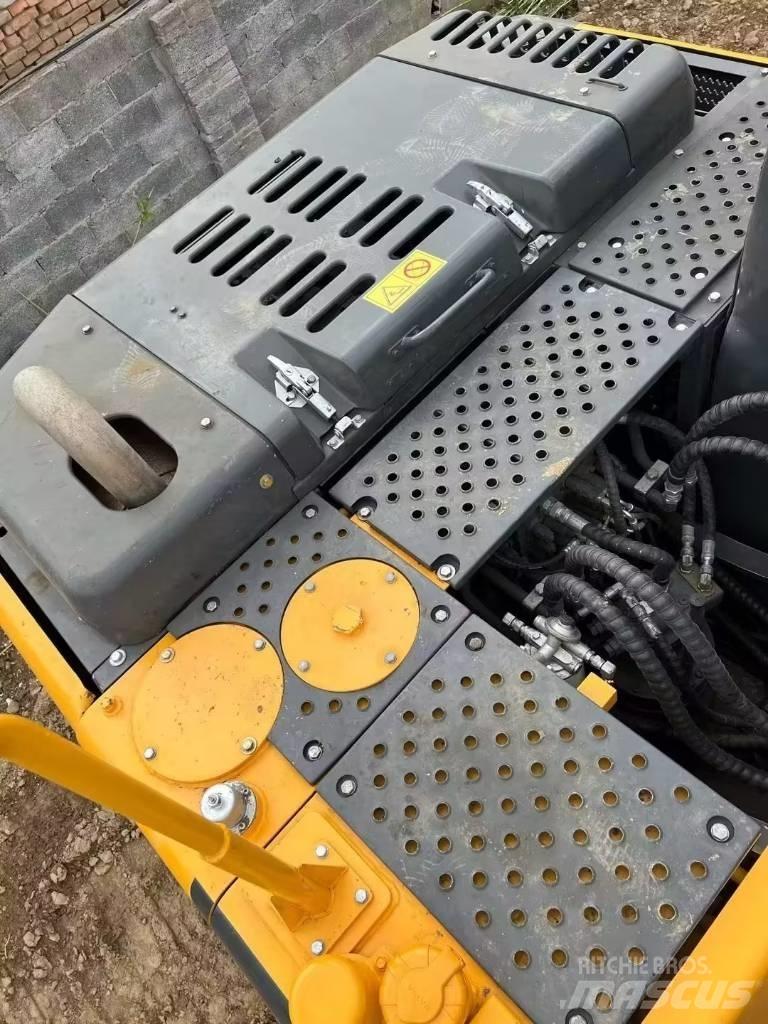 Volvo EC140 Vikšriniai ekskavatoriai
