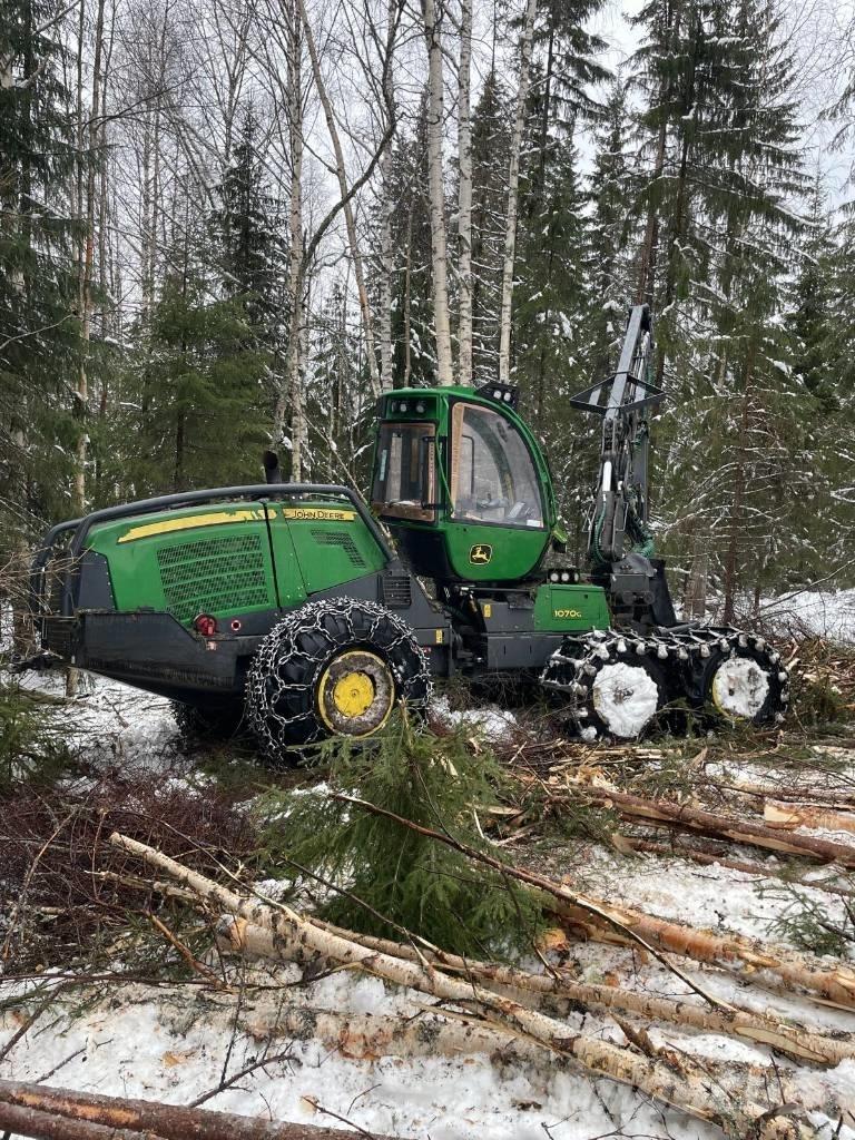 John Deere 1070 G Miško technika (Harvesteriai)