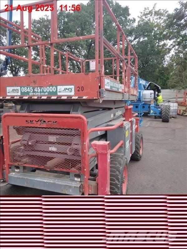 SkyJack SJ 8841 RT Žirkliniai keltuvai