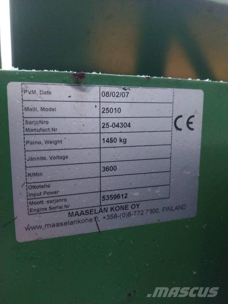 Varmolift 25010 Pašarų maišytuvai-dalytuvai