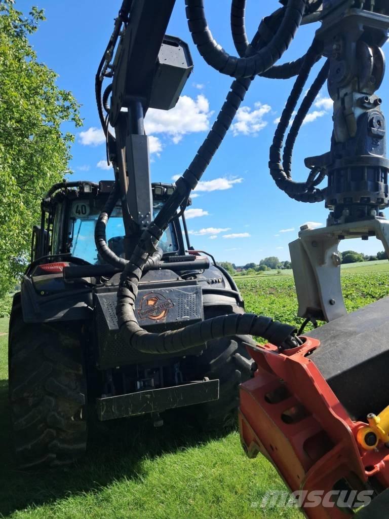 Valtra T 174 Miško traktoriai