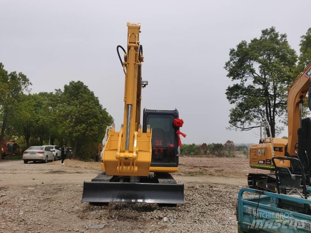 Komatsu PC 70-8 Vikšriniai ekskavatoriai