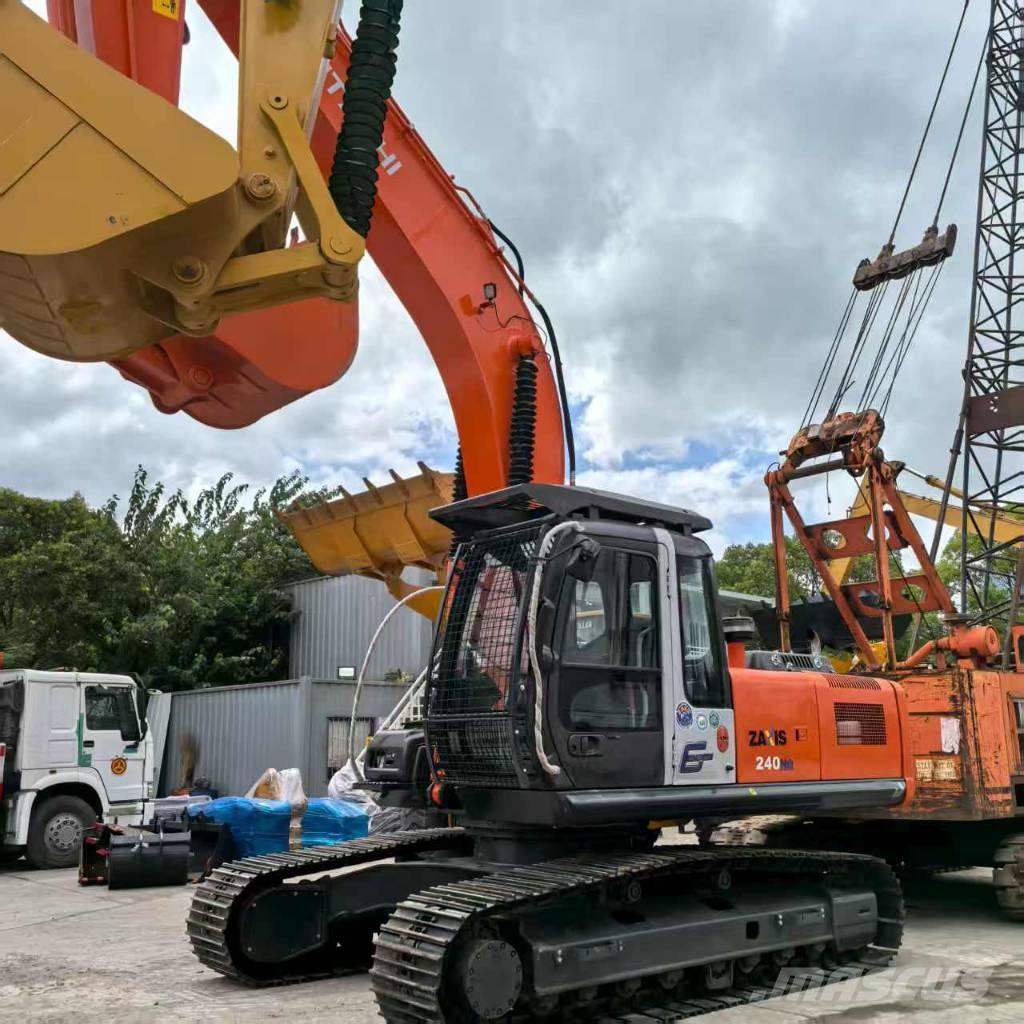 Hitachi ZX 240 HG Vikšriniai ekskavatoriai