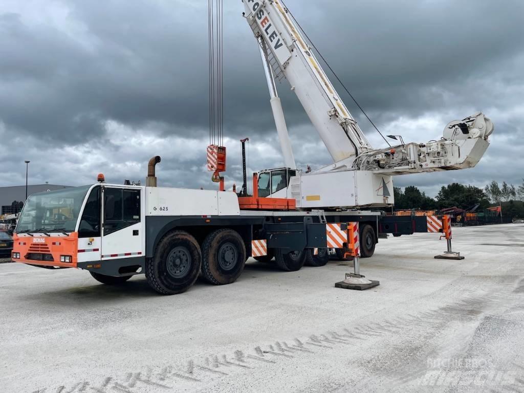 Demag AC 300 Visureigiai kranai