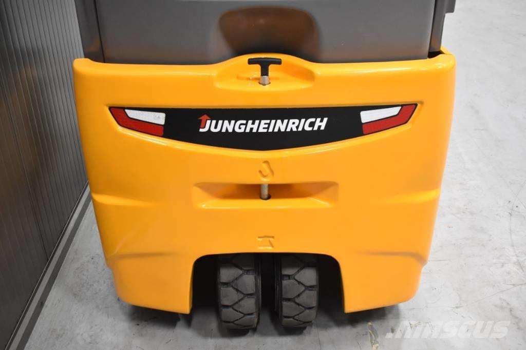 Jungheinrich EFG 213 Elektriniai šakiniai krautuvai