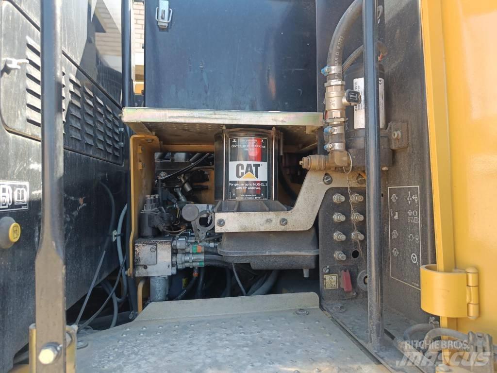 CAT M 315 D Ratiniai ekskavatoriai