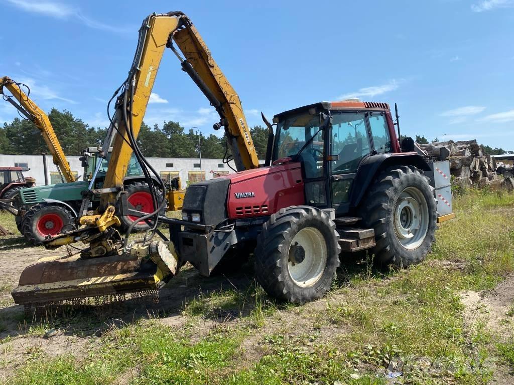 Valtra 6350 Traktoriai