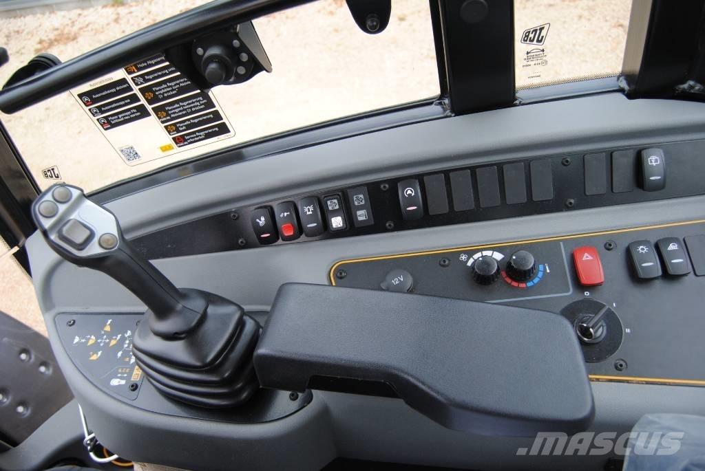 JCB 409 Naudoti ratiniai krautuvai