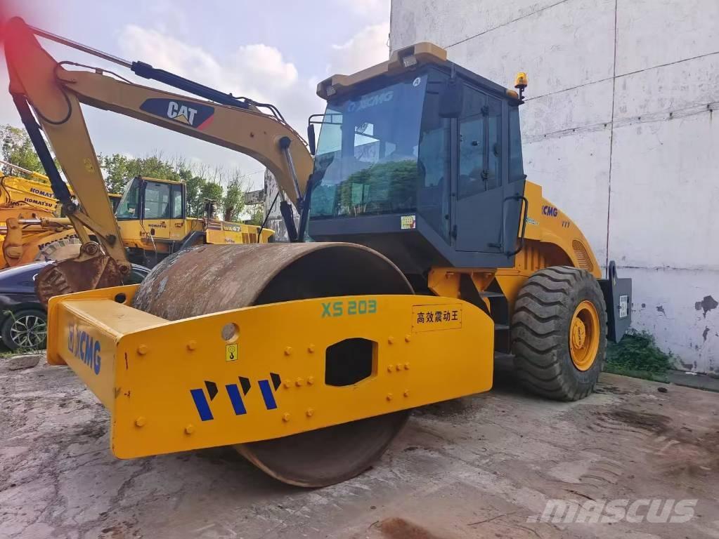 XCMG XS 203 J Vieno būgno volai